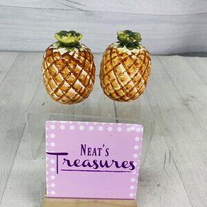 Alco PINEAPPLE Brown Shape Ceramic Topical 3.5" Tall Salt And Pepper Shaker Set